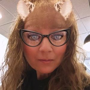 Meet your Posher, Dawn